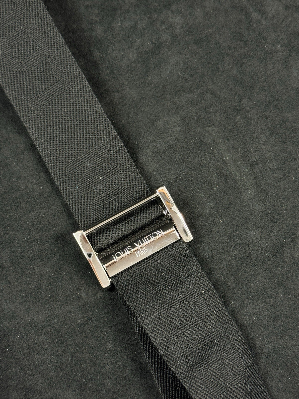 Louis Vuitton Bisten 50 Suitcase, photo 15