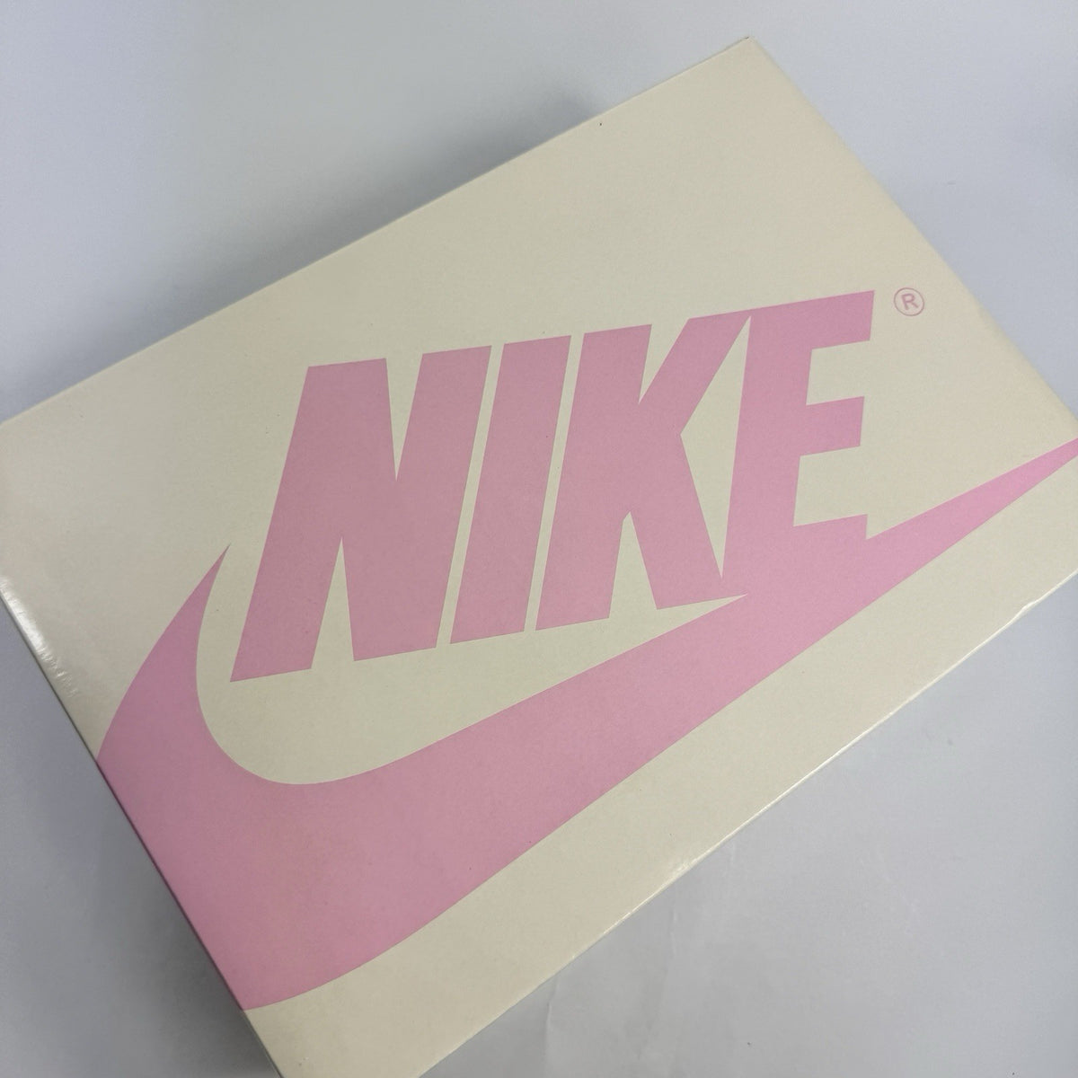 Jordan 1 Retro OG SP x Travis Scott Sail Tropical Pink Sneakers, photo 14