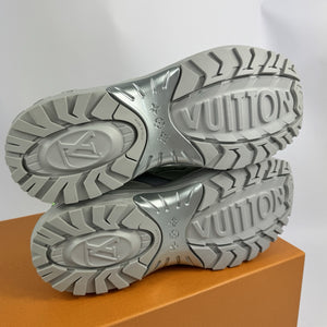 Louis Vuitton x KidSuper Studios Discovery Trainers، الصورة 7