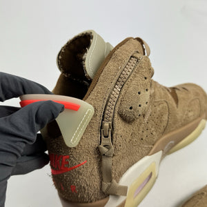Travis Scott x Jordan 6 Retro British Khaki Sneakers（写真7）