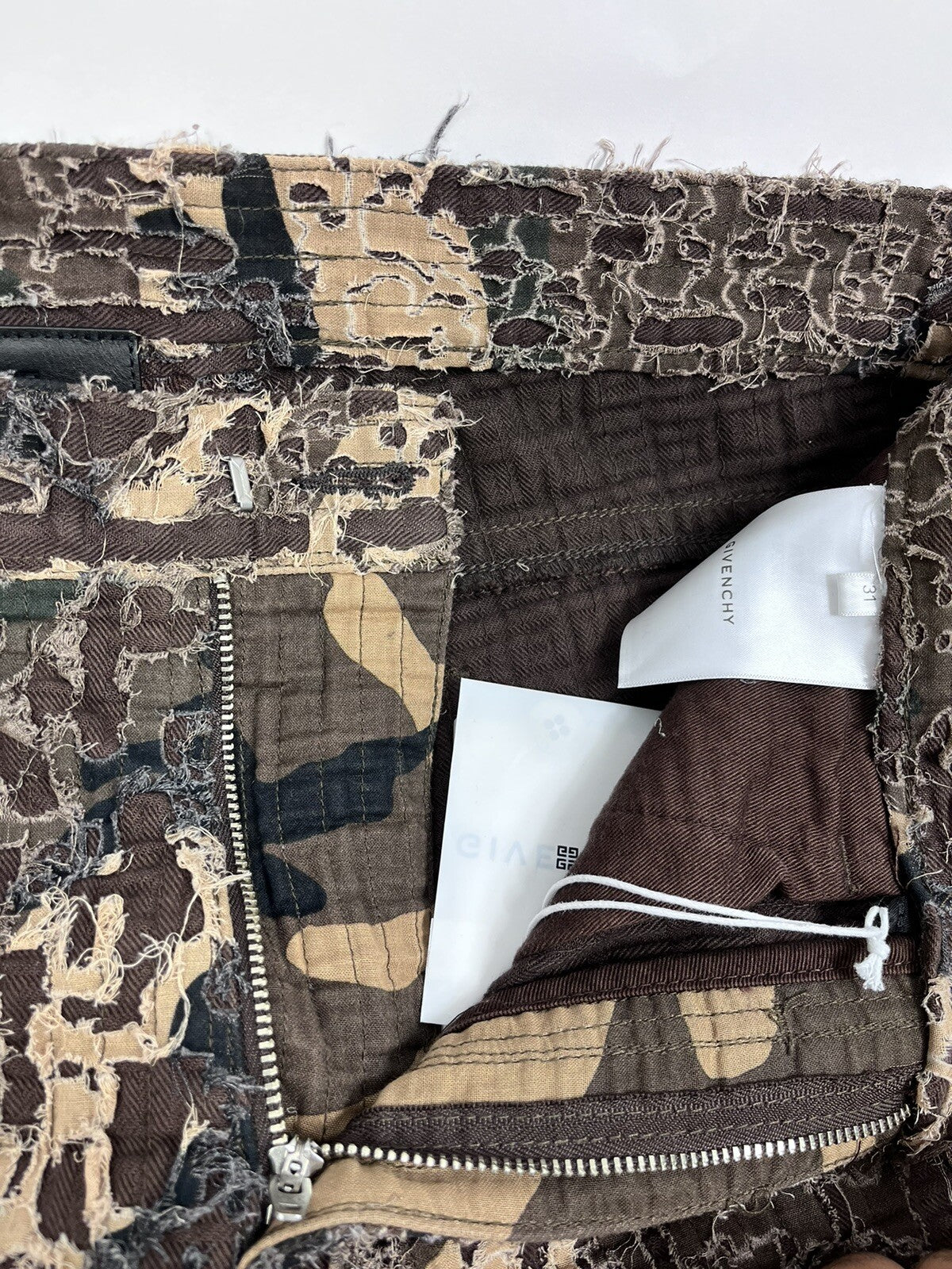 Givenchy Slim-fit Zip Detailed Camouflage Distressed Jeans, photo 12
