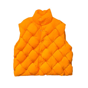 Bottega Veneta Tangerine Intrecciato Tech Nylon Vest، الصورة 1