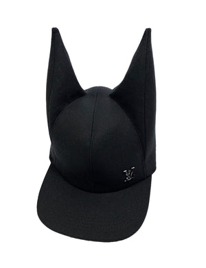 Louis Vuitton FW22 Virgil Abloh Pointed Ears "Batman" Cap Black Wool، الصورة 1