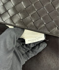 Bottega Veneta Flap Cross Body Bag، الصورة 6