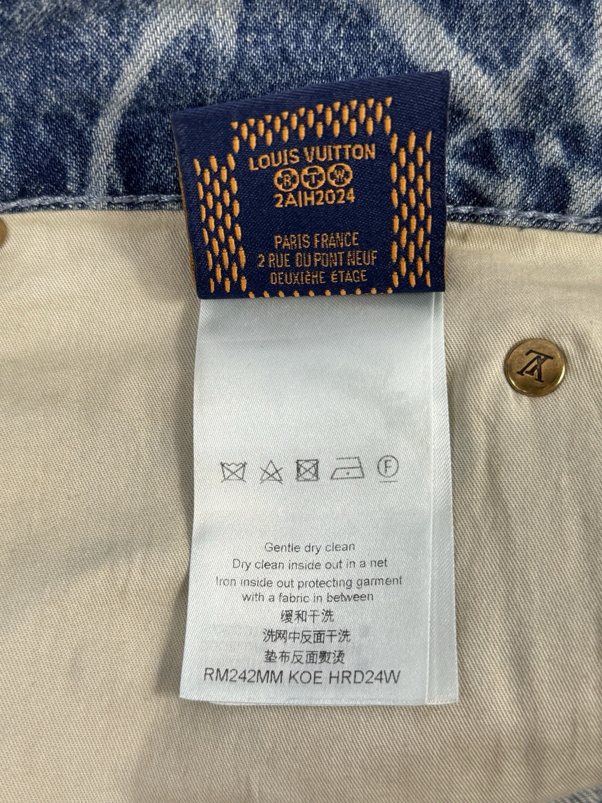 Louis Vuitton Monogram Print Denim Shorts, photo 13