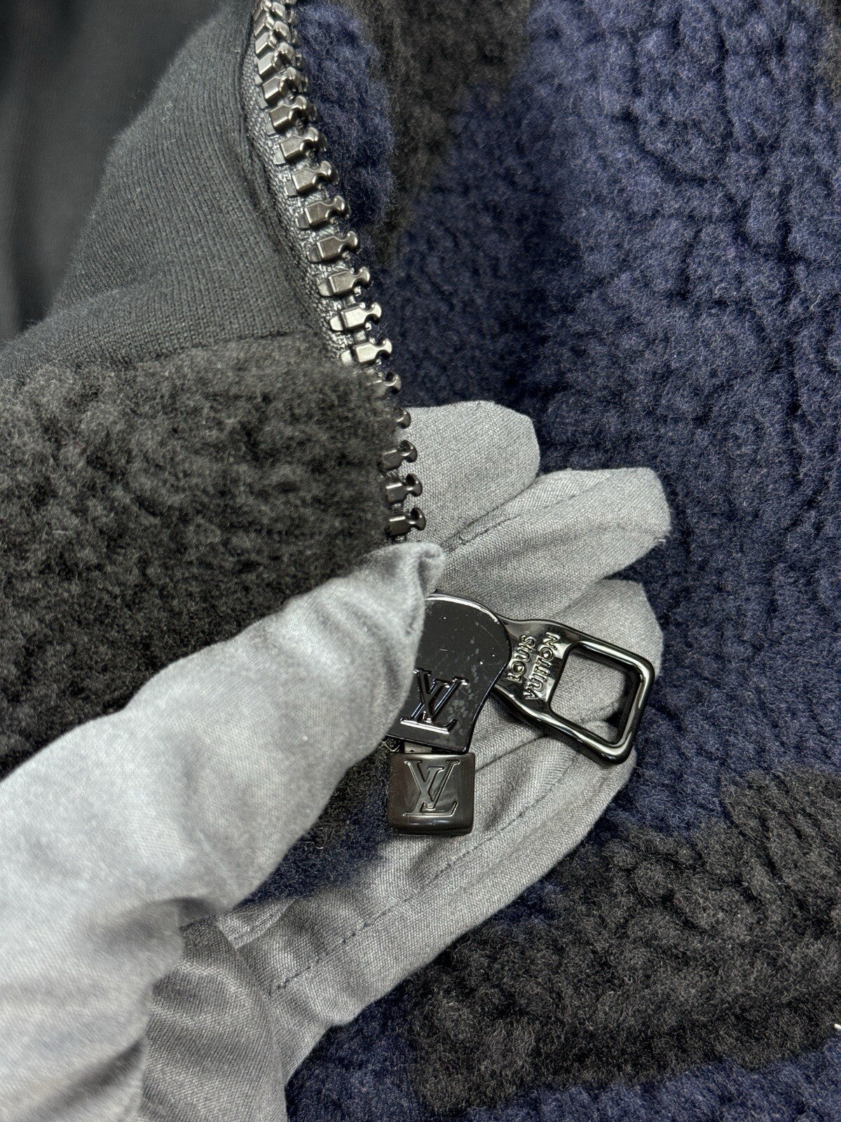 Louis Vuitton x Nigo Jacquard Damier Fleece Navy Blouson, photo 10