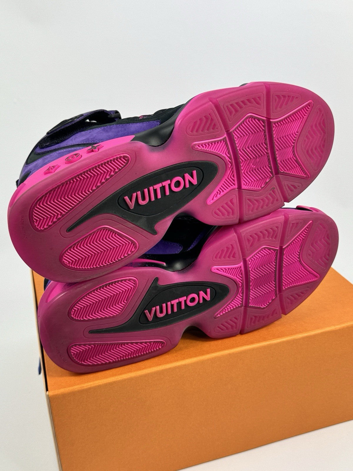 Louis Vuitton x Virgil Abloh Basketball LV2 Sneakers, photo 5