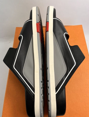Louis Vuitton by Virgil Abloh Black Slip On Mules، الصورة 5