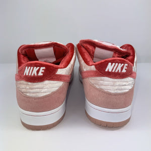 Nike Dunk SB Low Strange Love Skateboard Sneakers، الصورة 3