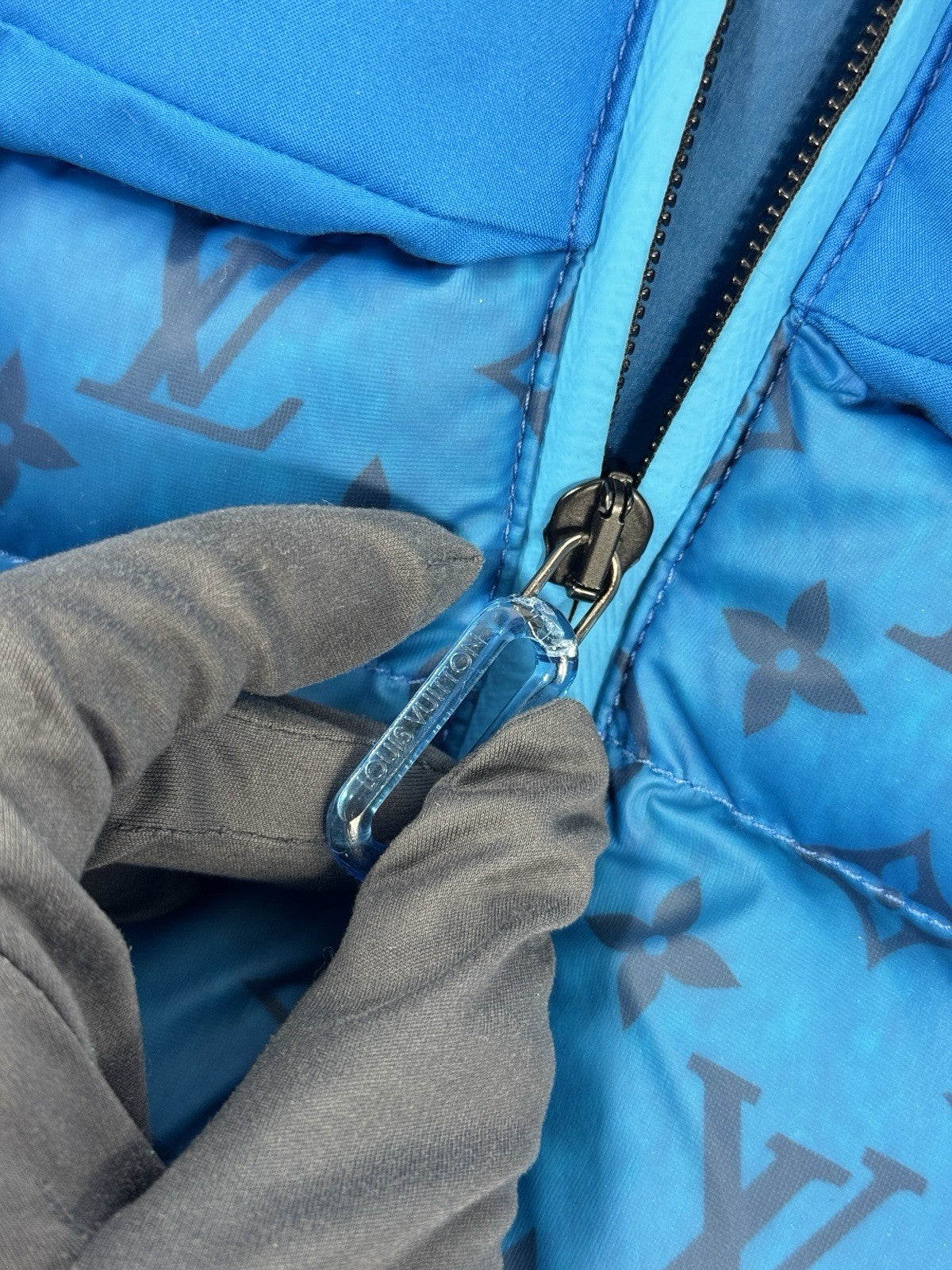 Louis Vuitton x Virgil Abloh 2054 Heat & Water Technical Puffer Jacket 52 /, photo 7