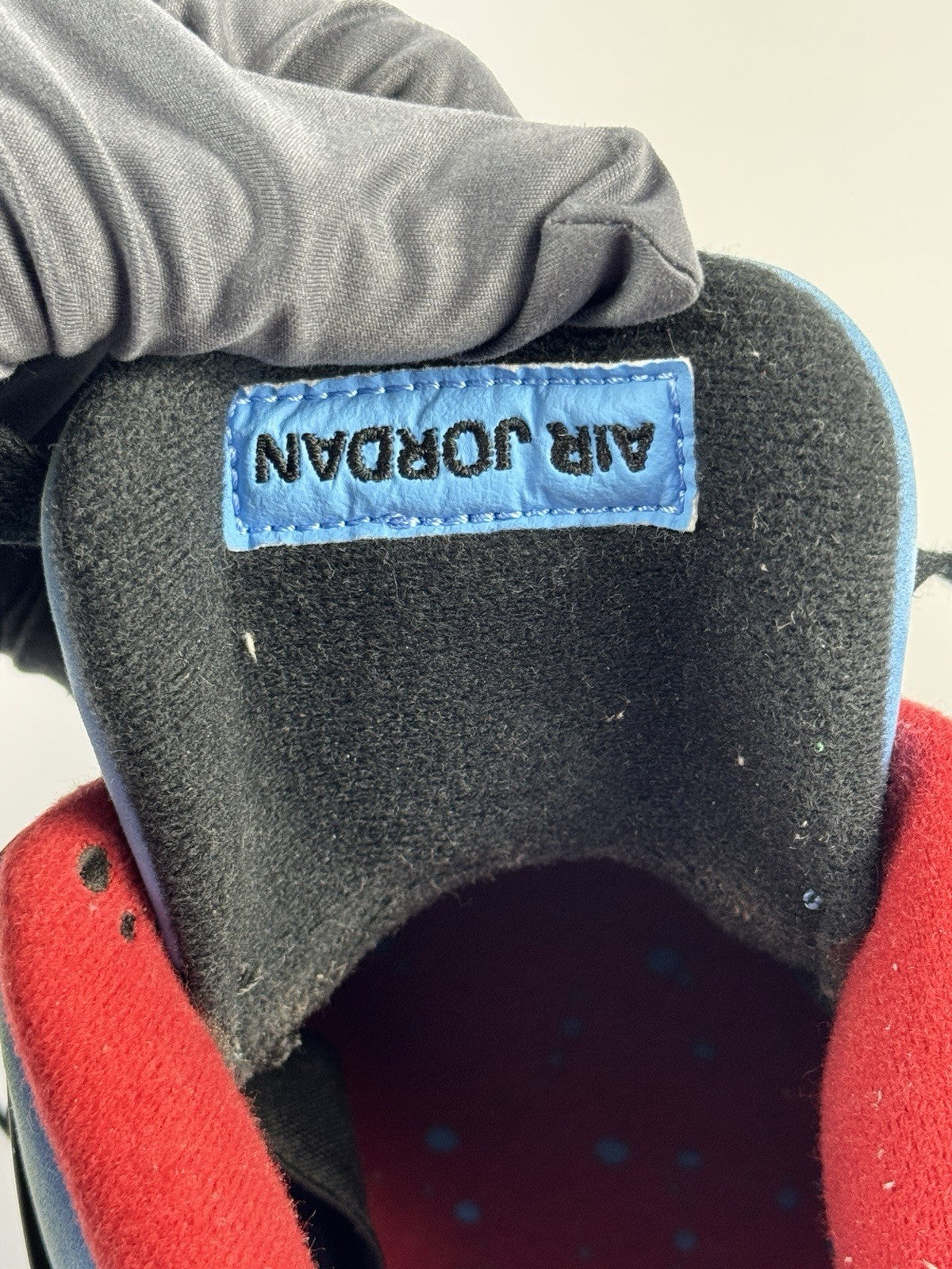 Air Jordan 4 Retro x Travis Scott Cactus Jack Sneakers, photo 9