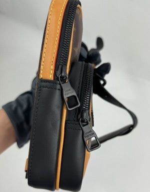 Louis Vuitton x Nigo Amazone Damier Ebene Brown Sling Bag（写真4）