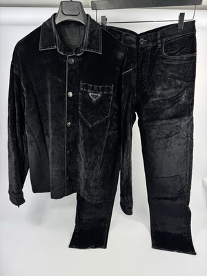 Prada Triangle Logo Velvet Shirt &amp; Trousers، الصورة 2