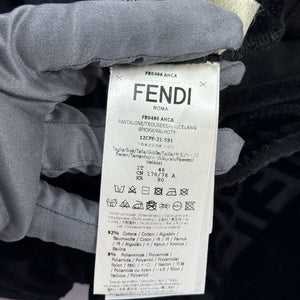 Fendi Logo Print Velvet Jumper &amp; Joggers Set، الصورة 22