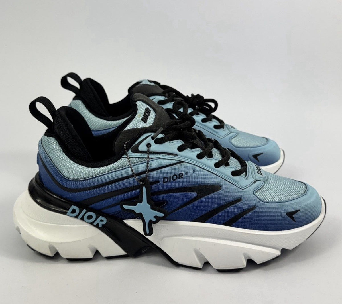 Dior x Lewis Hamilton B44 Blade Sneakers Exclusive 1 of 1947, photo 2