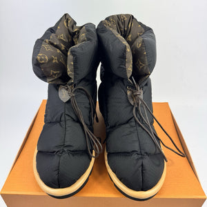Louis Vuitton Pillow Comfort Ankle Boots، الصورة 2