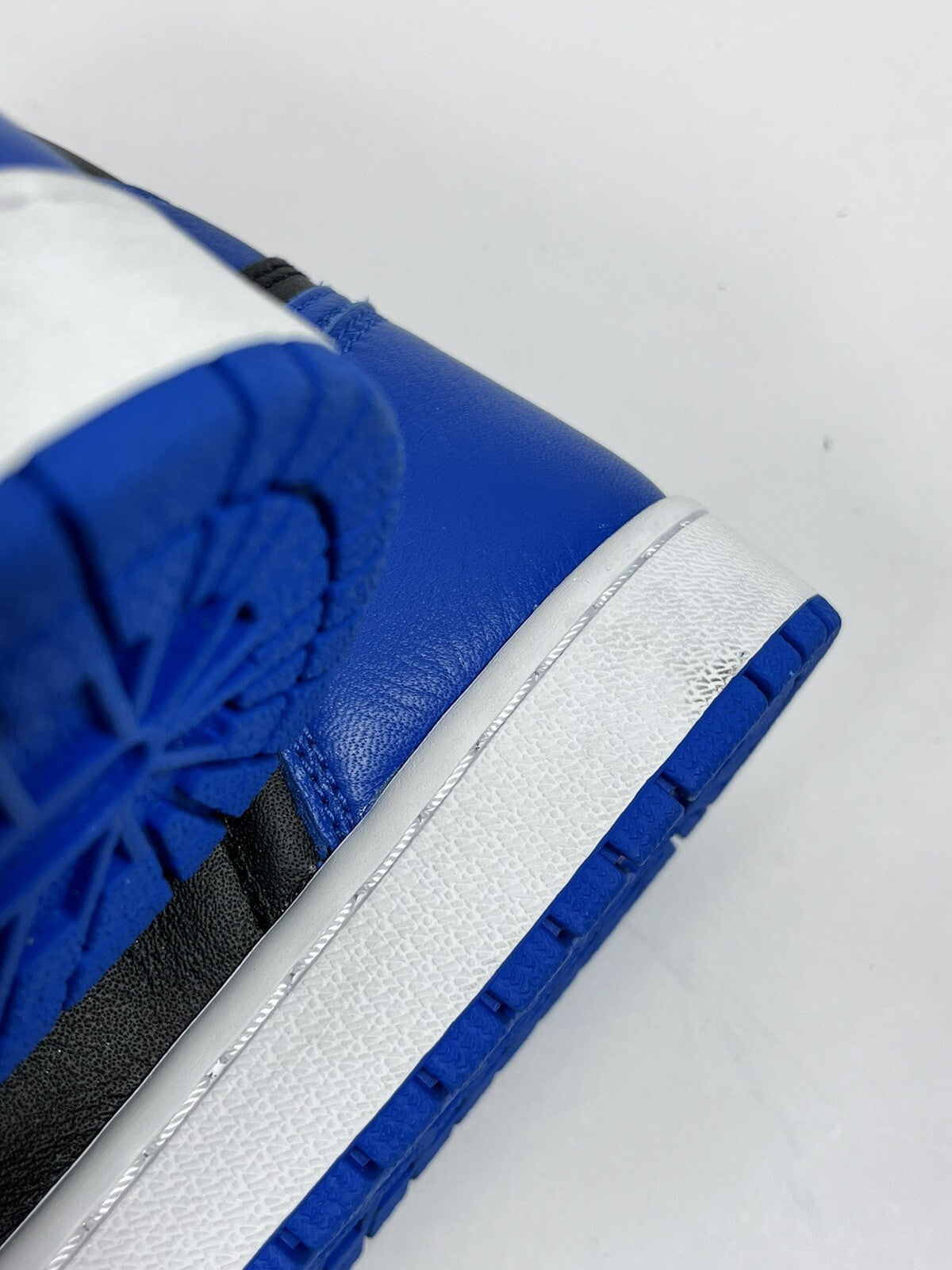 Jordan 1 Royal 2017 High Top Sneakers, photo 16