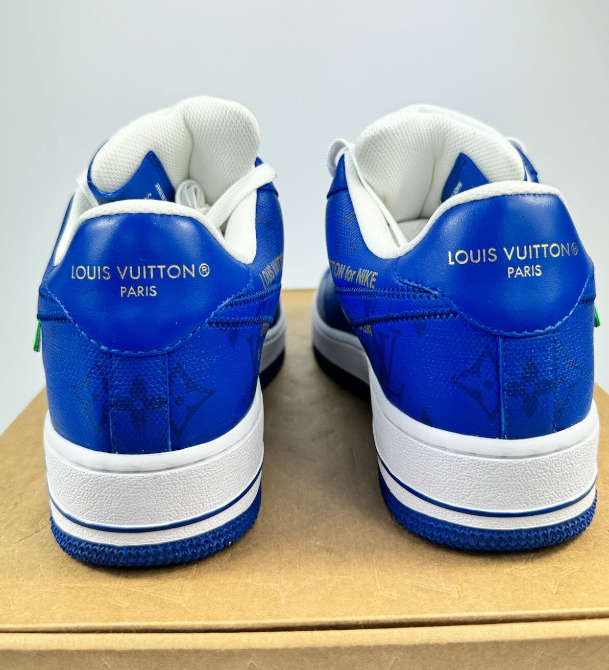 Louis Vuitton x Air Force 1 Blue Trainers by Virgil, photo 3