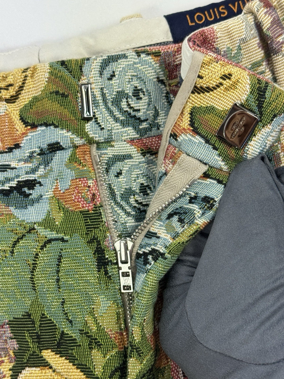 Louis Vuitton x Virgil Abloh Floral Tapestry Monogram Shorts, photo 7