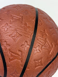 Louis Vuitton×NBA×Virgil Abloh Monogramバスケットボール（写真4）