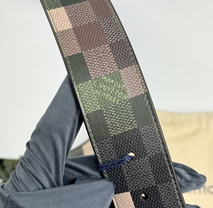 Louis Vuitton x Pharrell LV Mega Pixel Camouflage 40MM Reversible Belt, photo 7