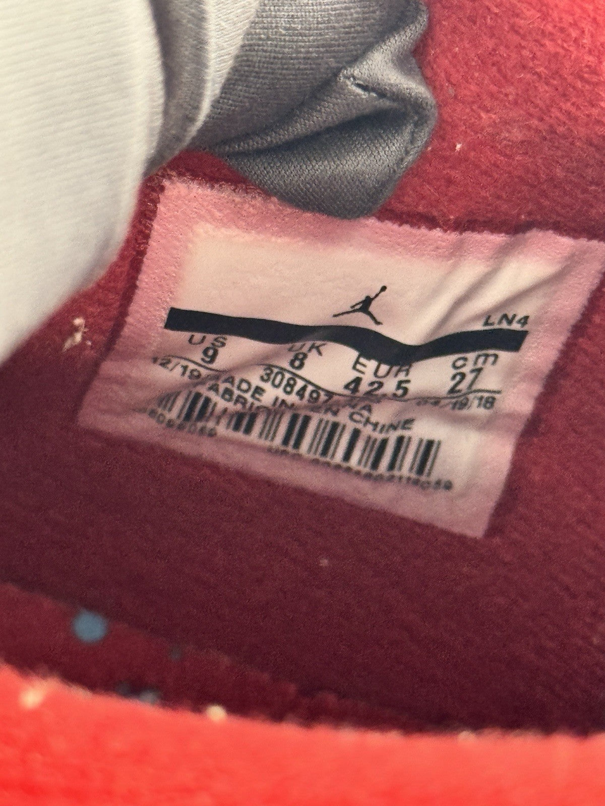 Air Jordan 4 Retro x Travis Scott Cactus Jack Sneakers, photo 8