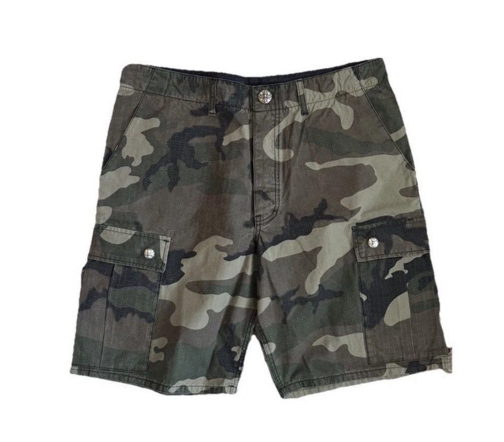 Chrome Hearts Camouflage Single Black Cross Silver Button Detailed Shorts, photo 1