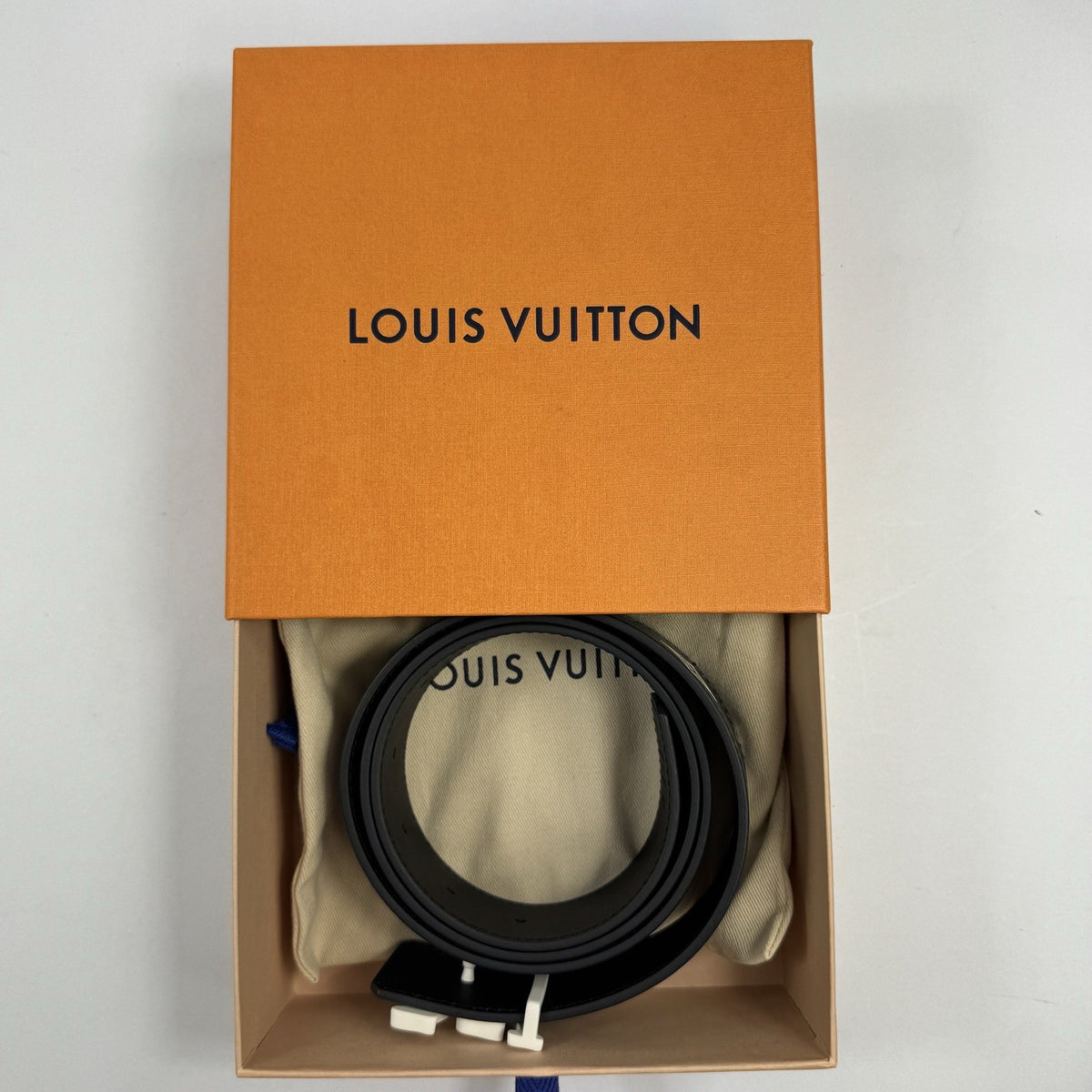 Louis Vuitton MP265V LV Shape 40mm Raffia Reversible Belt, photo 6