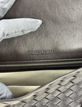 Bottega Veneta Flap Cross Body Bag، الصورة 8