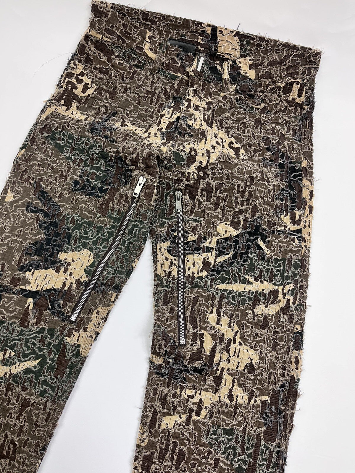 Givenchy Slim-fit Zip Detailed Camouflage Distressed Jeans, photo 11