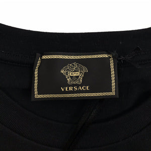Versace x Kith Black Embroidered Donatella Medusa T-Shirt（写真4）