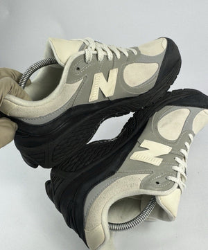New Balance 2002R x The Basement Stone Grey Sneakers، الصورة 3