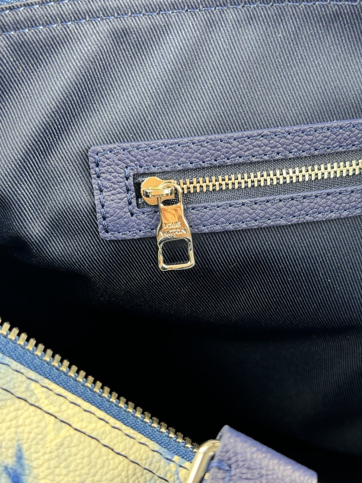 Louis Vuitton x Virgil Abloh Monogram Bandana Keepall, photo 14