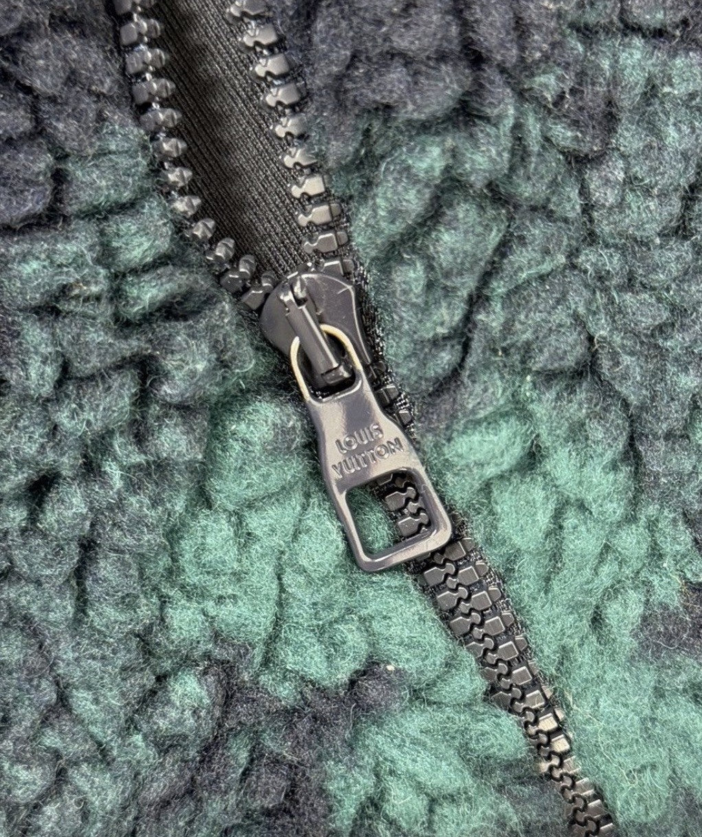 Louis Vuitton x Virgil Abloh Green Logo Print Camouflage Zip Up Fleece, photo 5