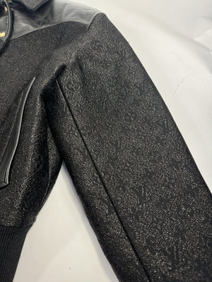 Louis Vuitton Glitter Monogram Bomber Jacket FW22/23, photo 14