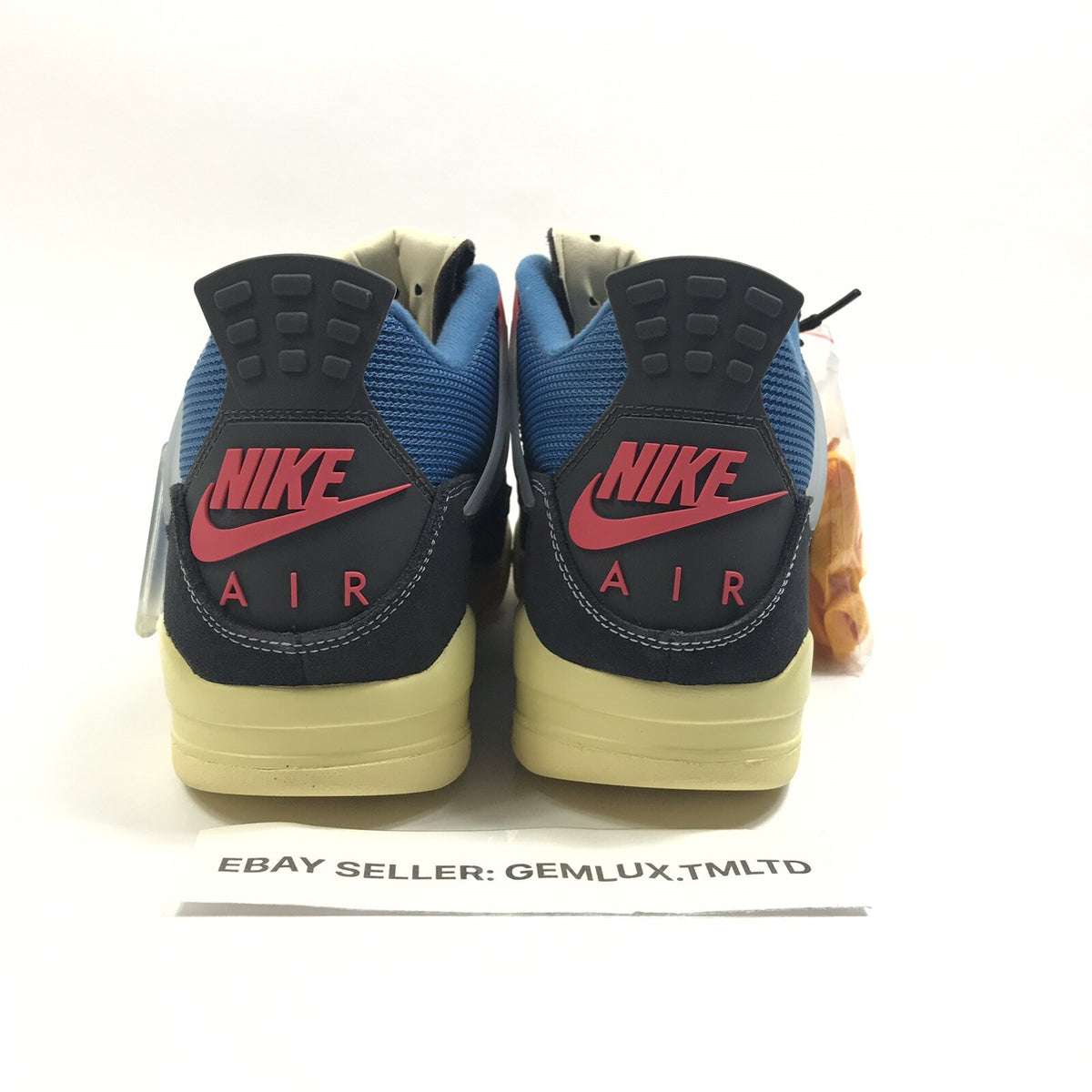 Jordan 4 Retro Union Off Noir Trainers, photo 4