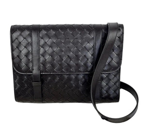 Bottega Veneta Flap Cross Body Bag، الصورة 1