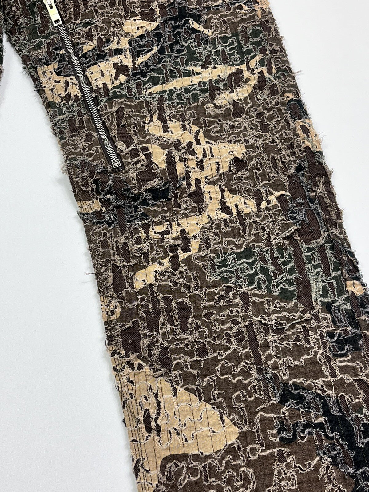 Givenchy Slim-fit Zip Detailed Camouflage Distressed Jeans, photo 14