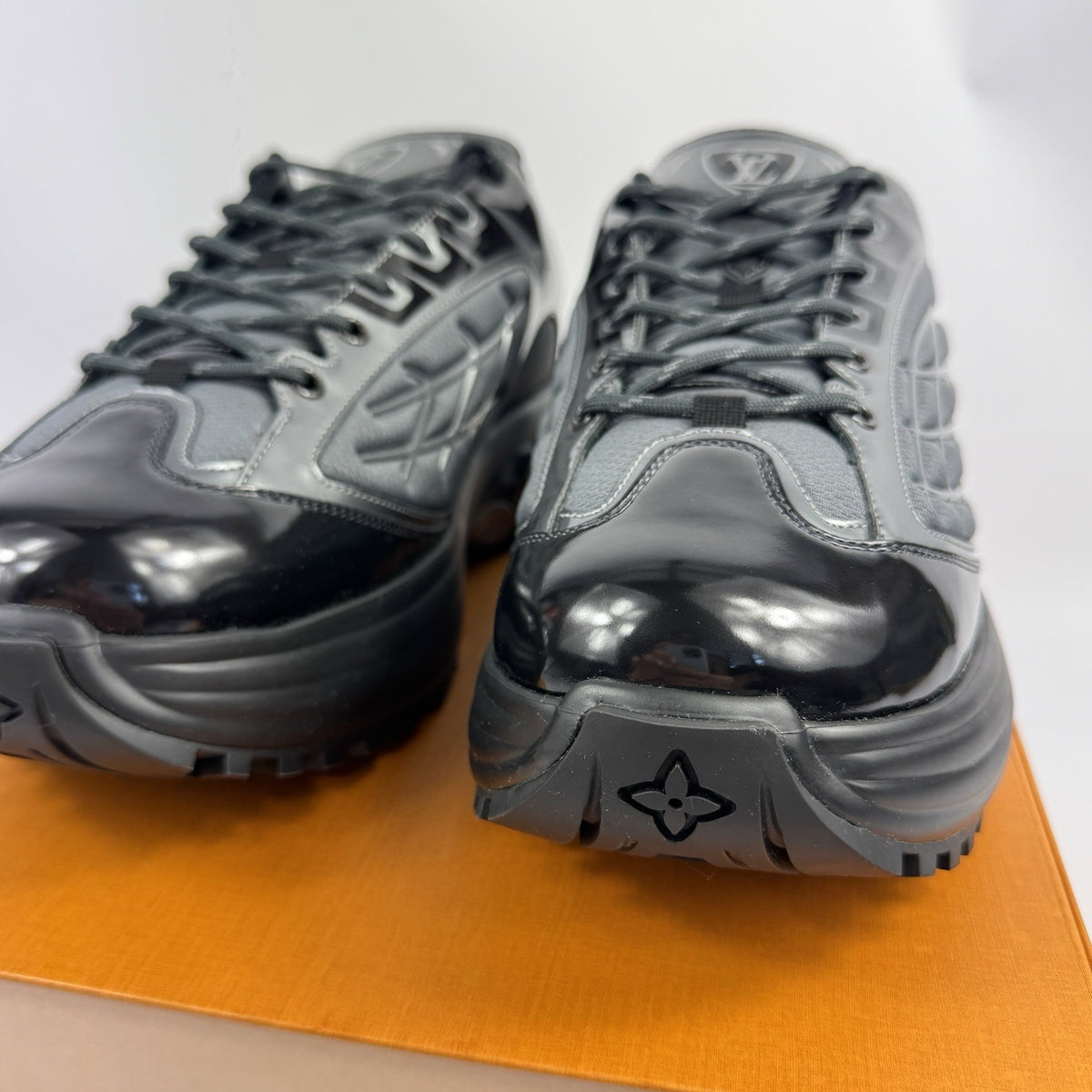 Louis Vuitton x KidSuper Studios Discovery Trainers, photo 4