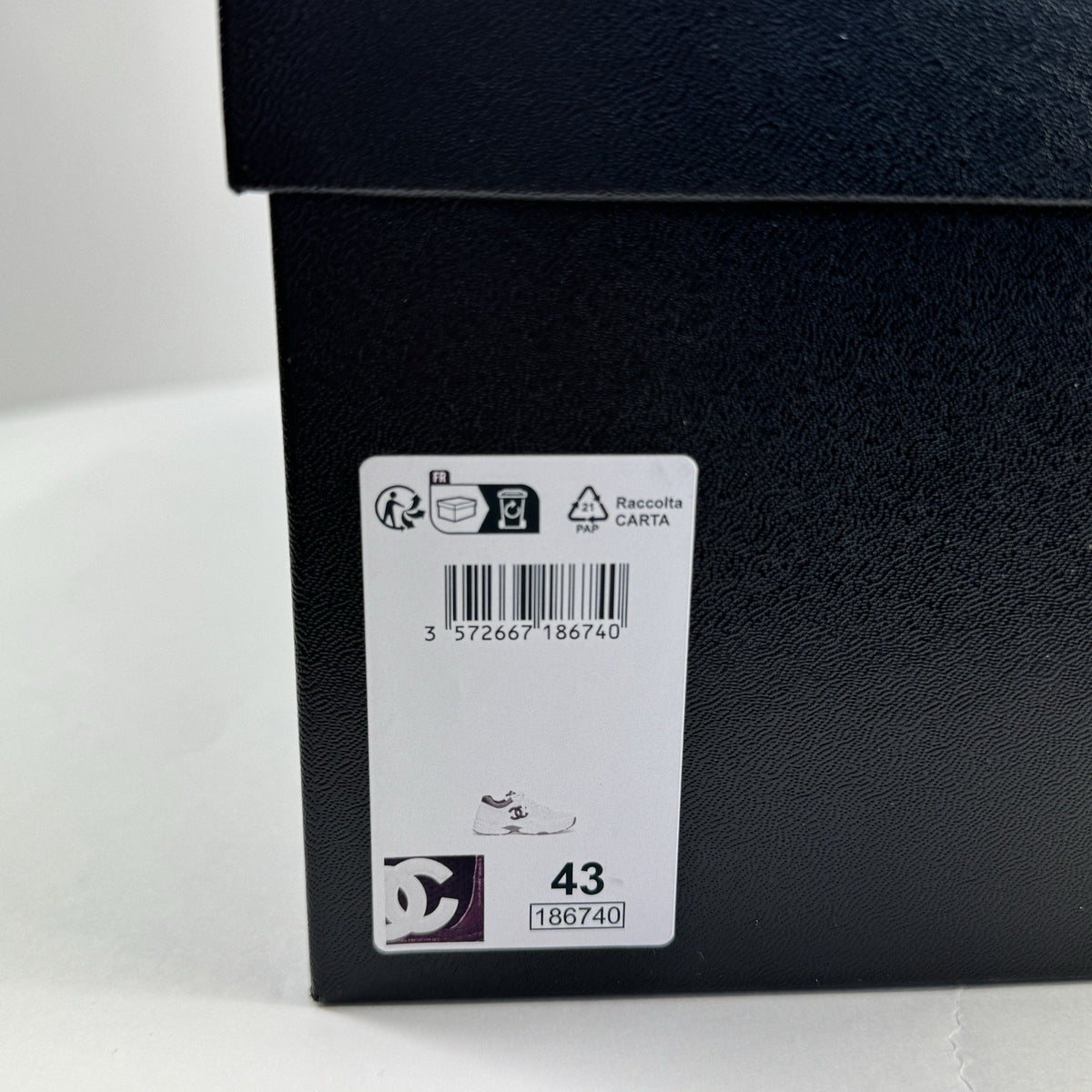 Chanel Classic Low Top Logo Sneakers, photo 13