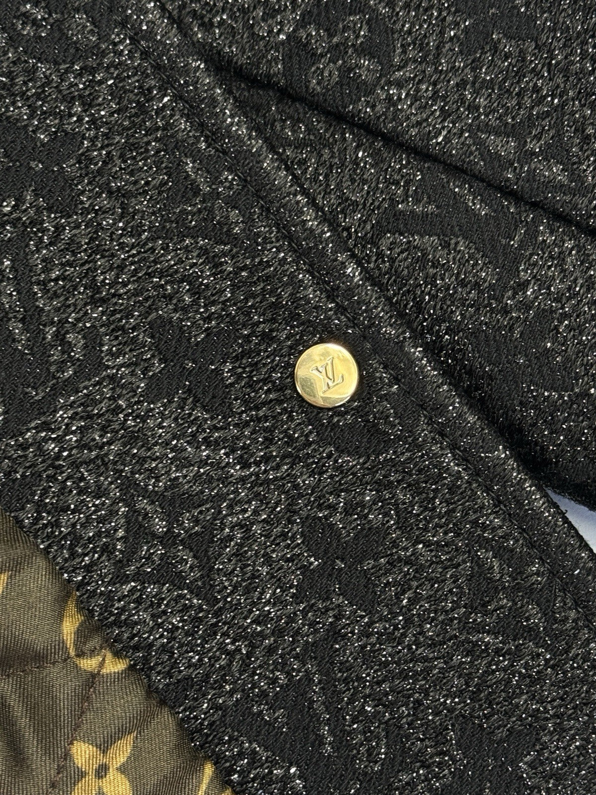 Louis Vuitton Glitter Monogram Bomber Jacket FW22/23, photo 4