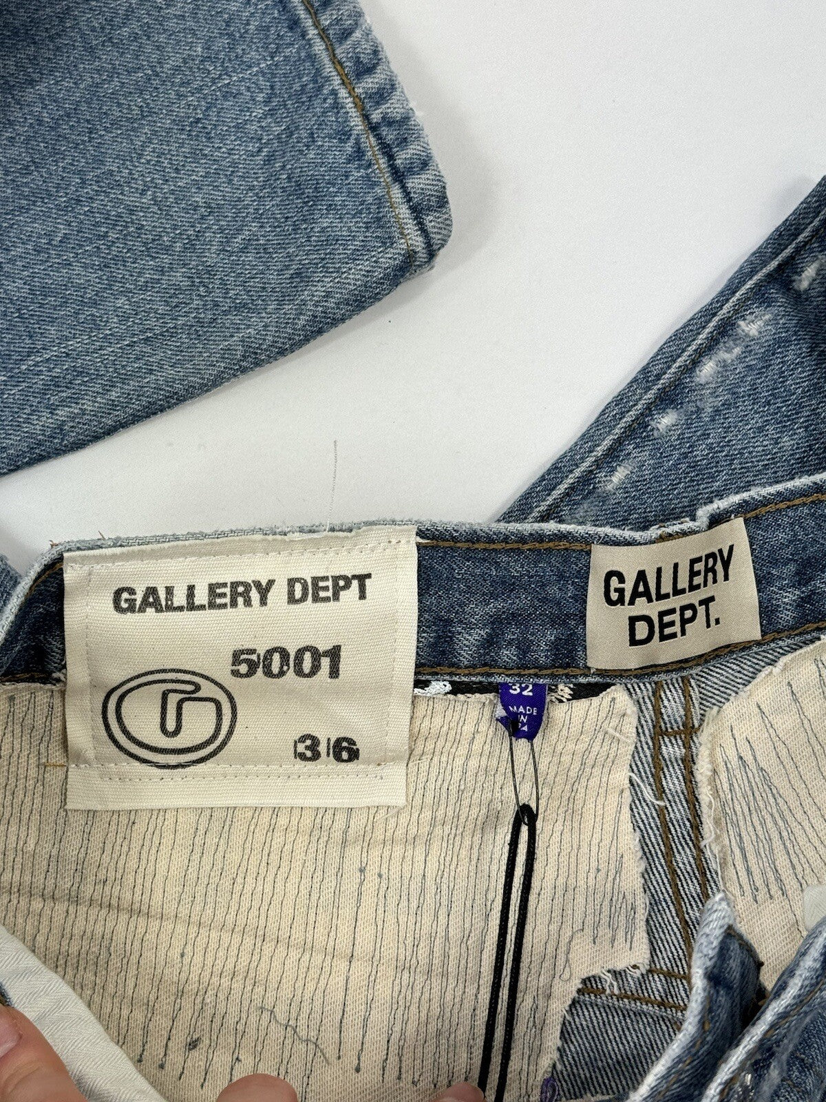 Gallery Dept Logo Print Distressed Jeans, photo 6