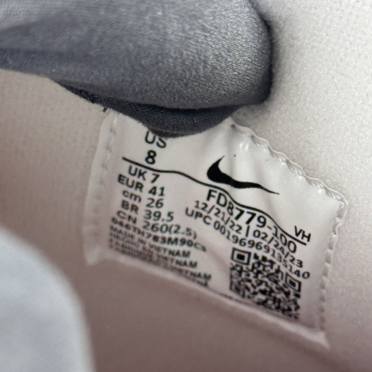 Nike SB Dunk x Supreme Rammellzee Sneakers, photo 11