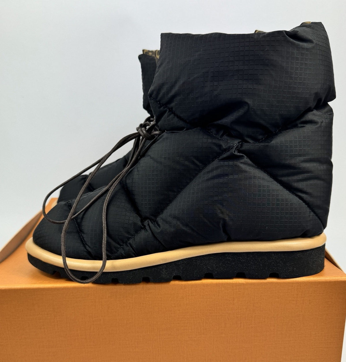 Louis Vuitton Pillow Comfort Ankle Boots, photo 4