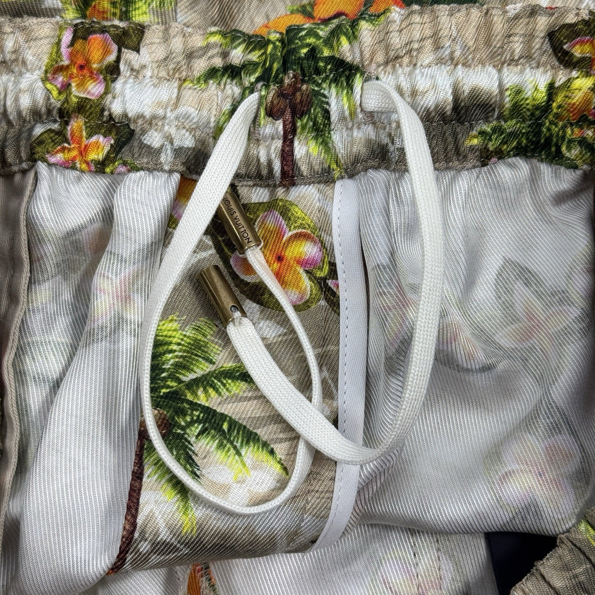Louis Vuitton x Pharrell Williams Monogram Tropical Silk Shorts, photo 6