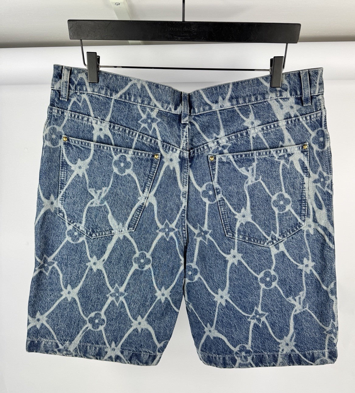 Louis Vuitton Monogram Print Denim Shorts, photo 4