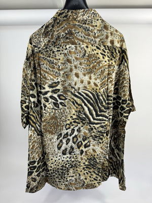 Celine Animal Print Silk Shirt، الصورة 3