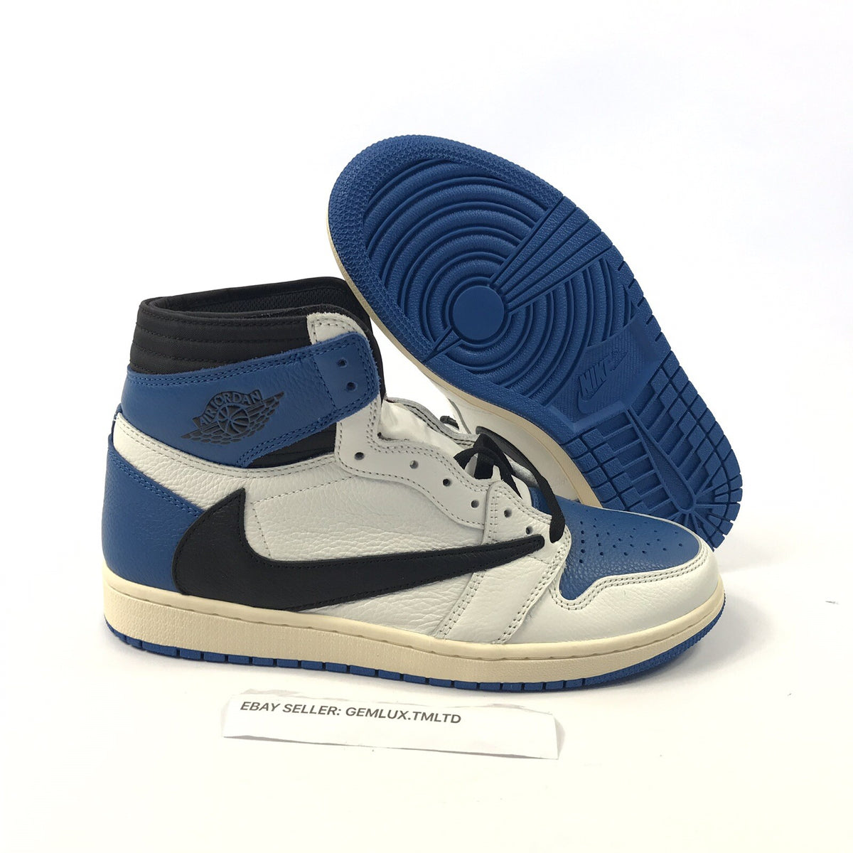Air Jordan 1 Retro High OG SP Fragment x Travis Scott Trainers, photo 4