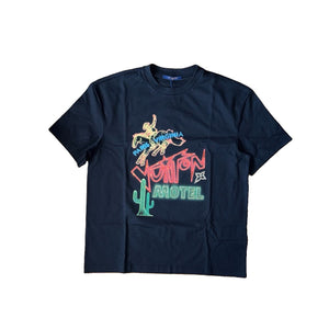Louis Vuitton Motel Texas Strass Graphic Print T-Shirt، الصورة 1