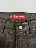 Supreme Baggy Lizard Print Leather Shorts، الصورة 5